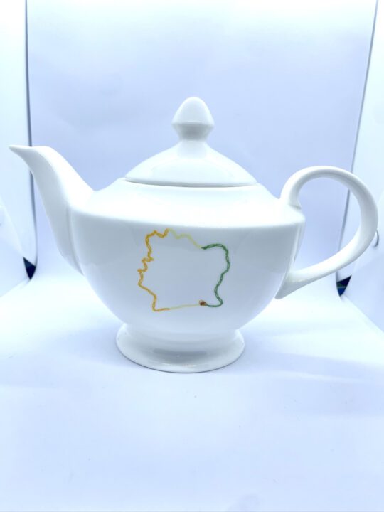 Théière en porcelaine modèle carte cote d'ivoire - In Babi